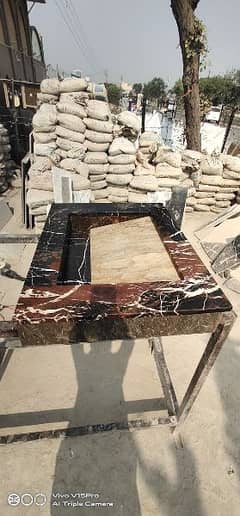 Black in Gold marble vanity available 03165517106