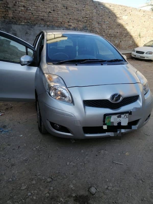 Toyota Vitz 2013 0