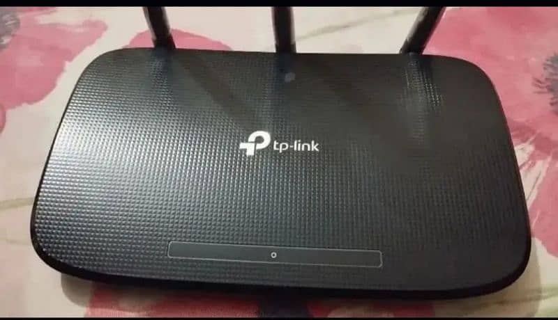 TP LINK TL-WR940N 450. Mbps 1