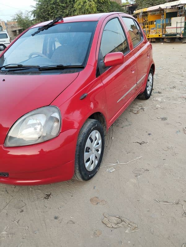 Toyota Vitz 2000 2