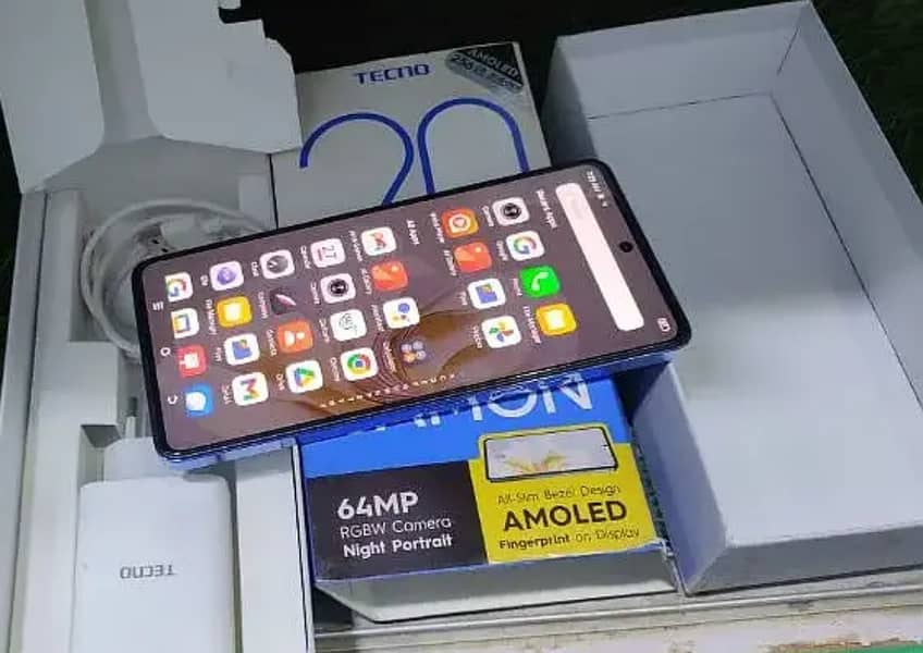 Tecno camon 20 pro full box 256gb pta approved as like new 1