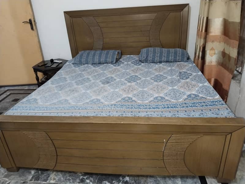 Master Bed with Matress 1