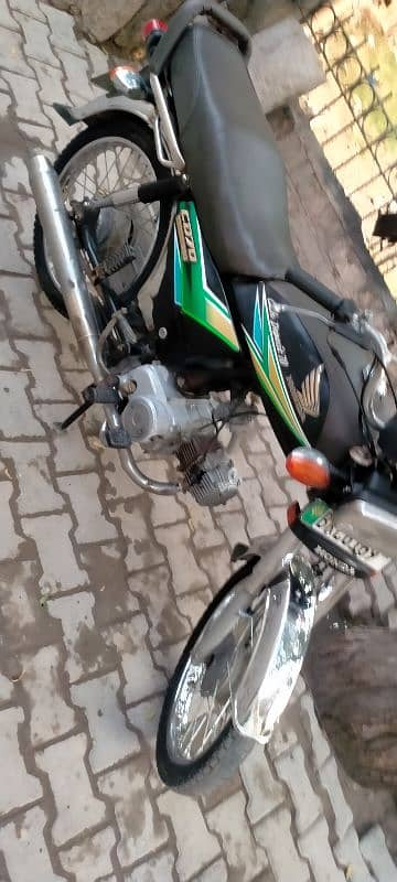 Honda CD 70cc 0300,6333,620 0