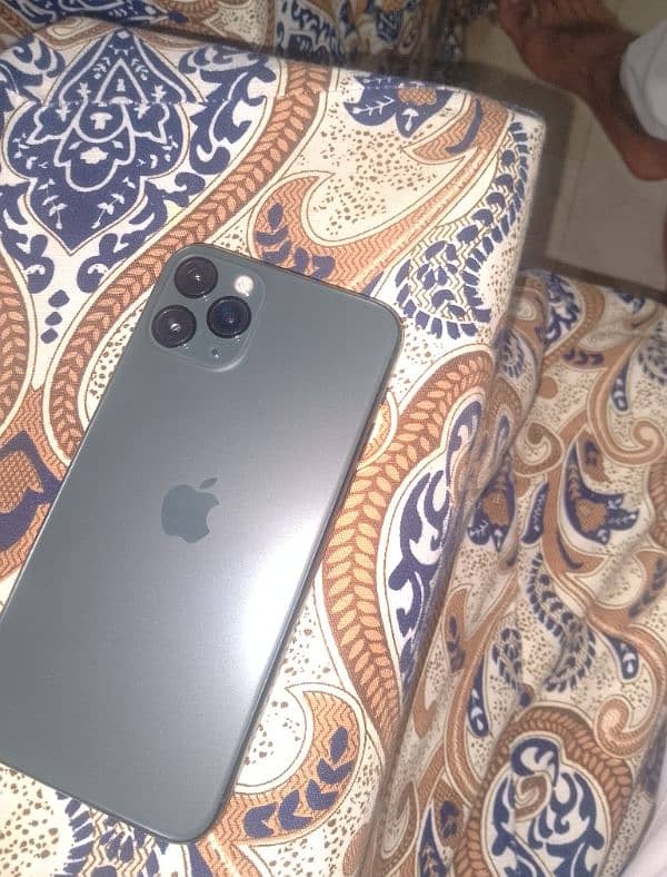 iphone 11 pro 4 64GB 0