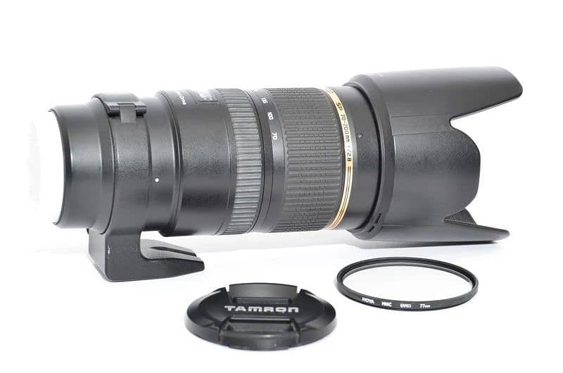 dslr lens  70/200-mm 2•8vc new paric 110000/= Whatsapp 03212306356 1