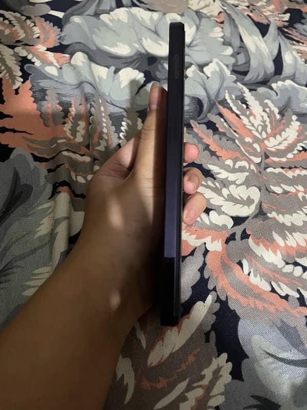 infinix note 30 8/256gb almost 1 year used 3