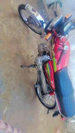 urgent sale bike Rohi R170