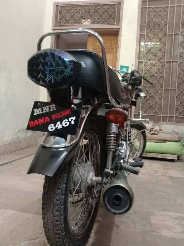 Honda 125 Good Condition 3