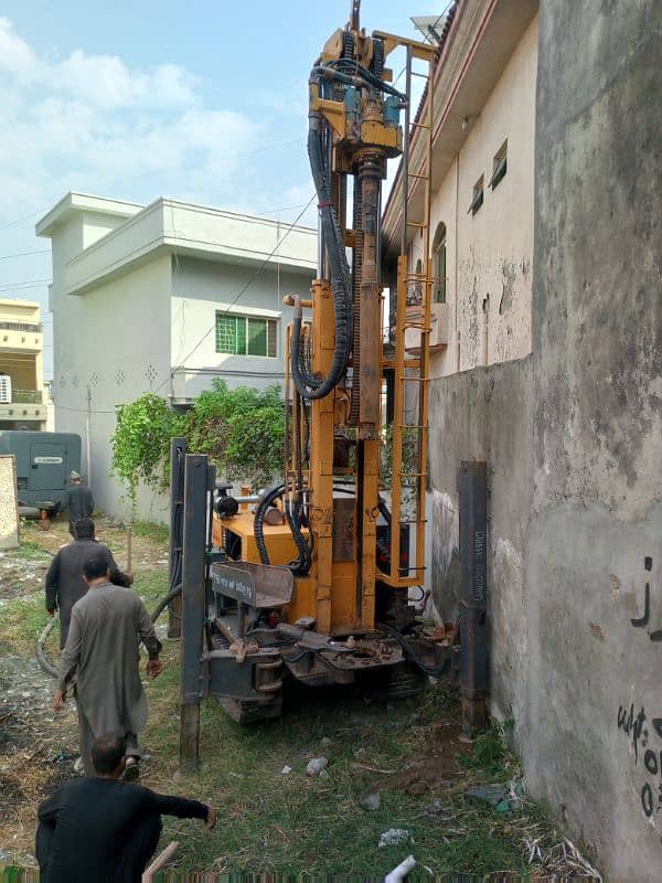 drill machine ki boring k leya rabta kary 0