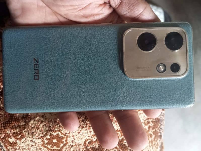 Infinix zero 30  10/10 3