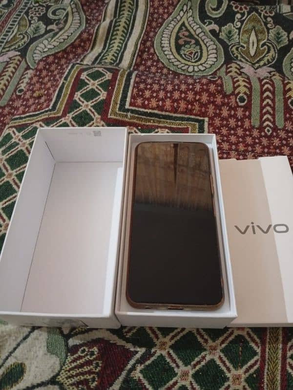 vivo y15c 4/64 3