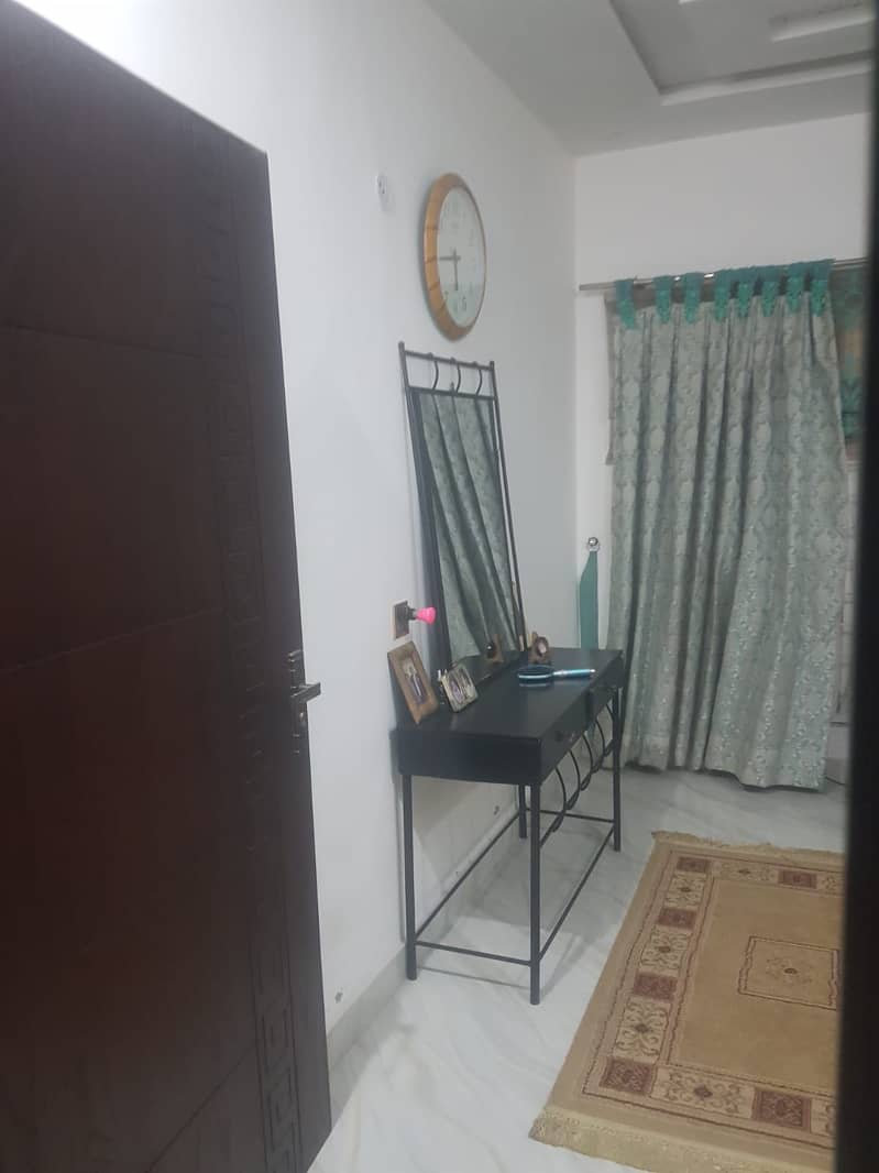 1 KANAL 1.5 YEARS OLD BUT IN VERY CONDITION HOUSE IN TIP PHASE 2 HOUSING SOCIETY IS AVAILABLE FOR SALE 34