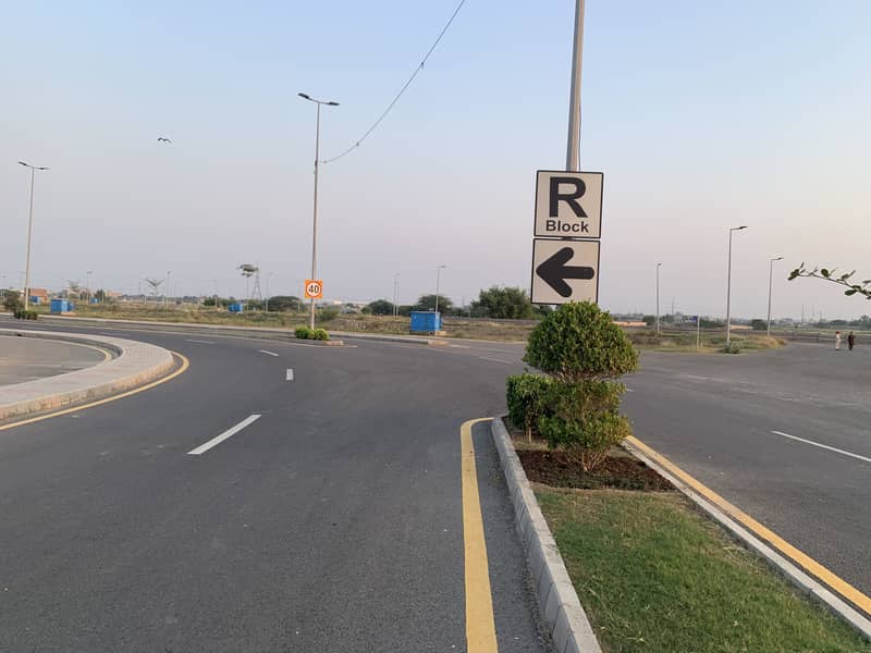 5 MARLA ALL DUES PAID RESIDENTIAL PLOT IN BLOCK "4R" DHA PHASE 11 RAHBAR IS AVAILABLE FOR SALE 7