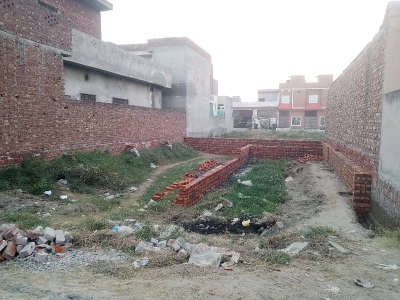 5 Marla plot for sale. demand 35 lack. location main ferozepur road kahna stop Lahore 0