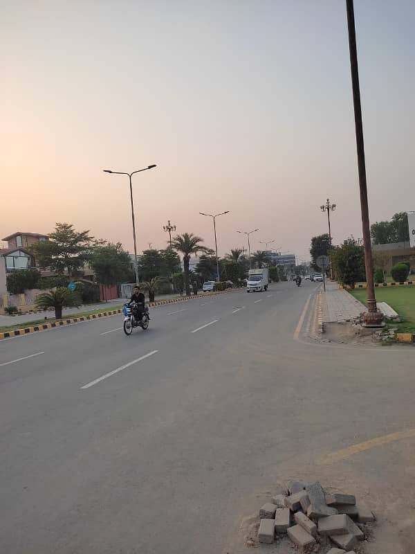 5 Marla Plot For Sale In Tulip Overseas Block, Park View City, Lahore 0