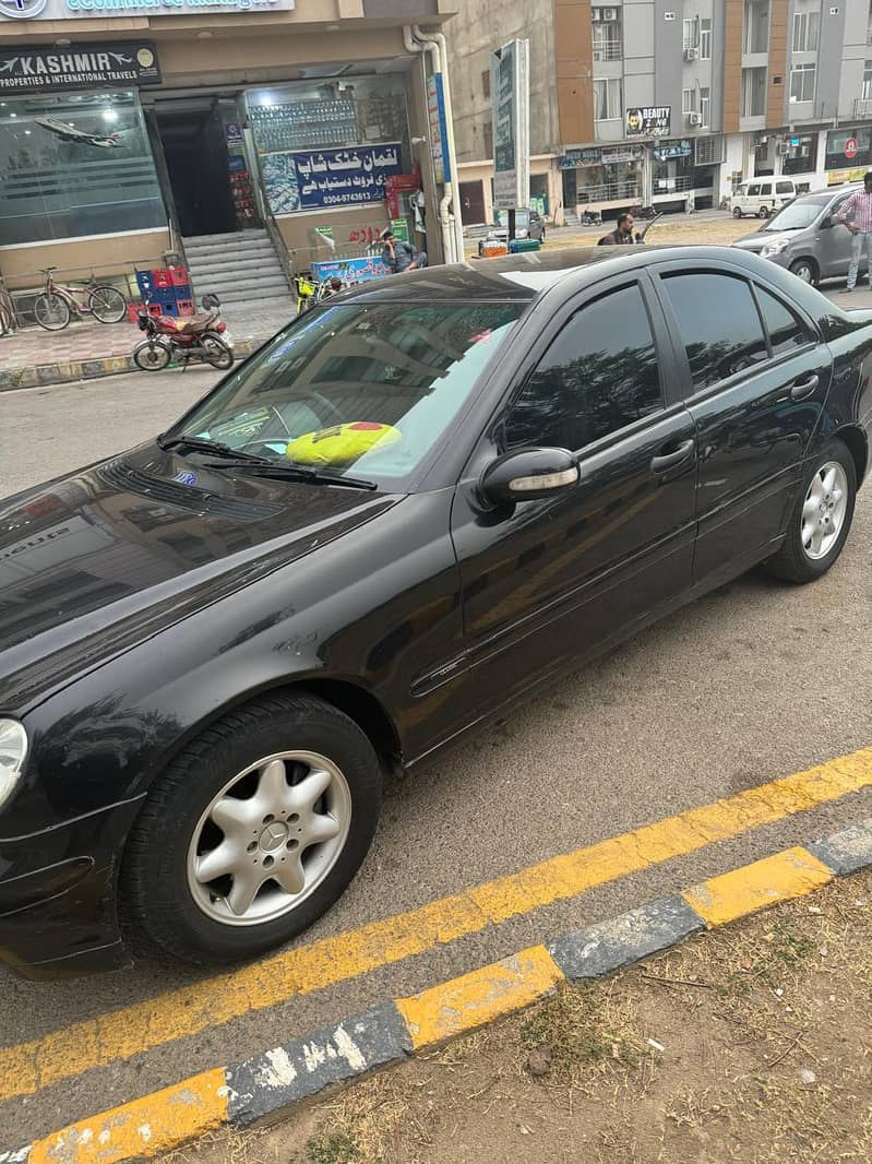 Mercedes C Class 2003 9