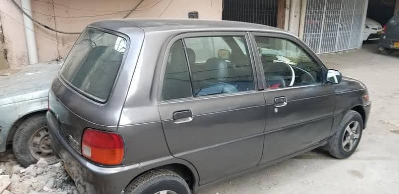 Daihatsu Cuore 2009 3