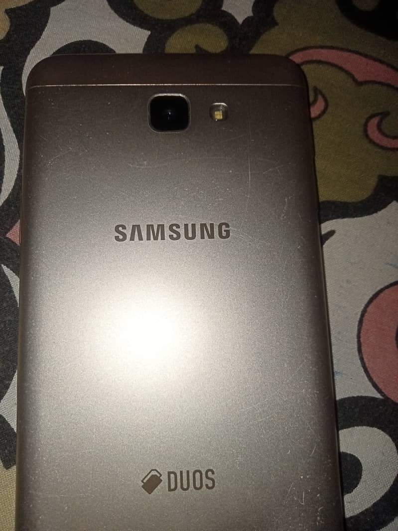 Samsung J5prime 2/16gb 2sims 1card 0