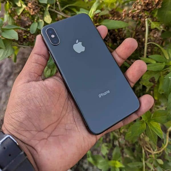 IPHONE XS EXCHANGE POSSIBBLE WITH IPHONE 11 XS MAX OR SAMSUNG 0