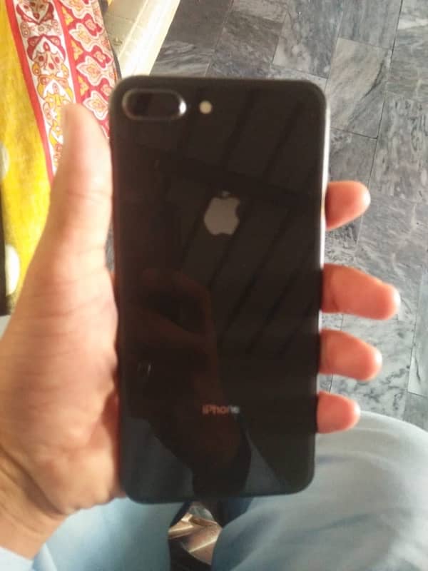 iPhone 8plus 10 by 10 condition waterpak 5