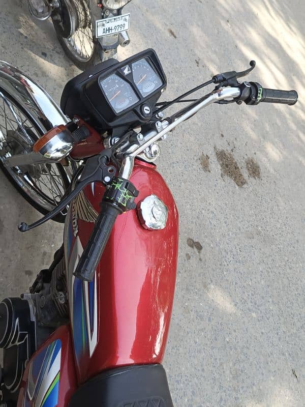 Honda CG 125 Model 2022 Punjab Registered 3