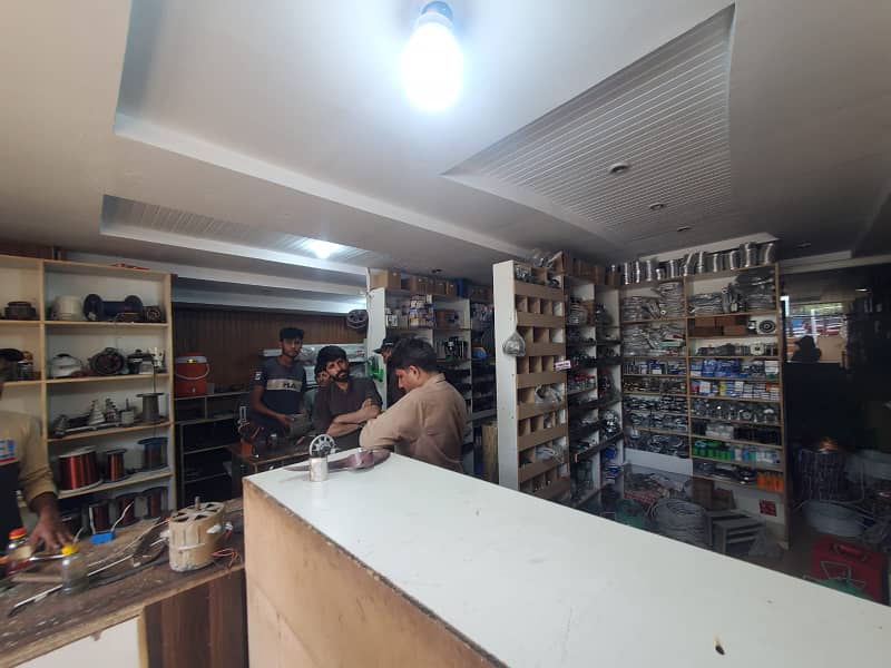 670sq-ft Lower Ground shop available for sale in Hub commercial Bahria town phase 8 2