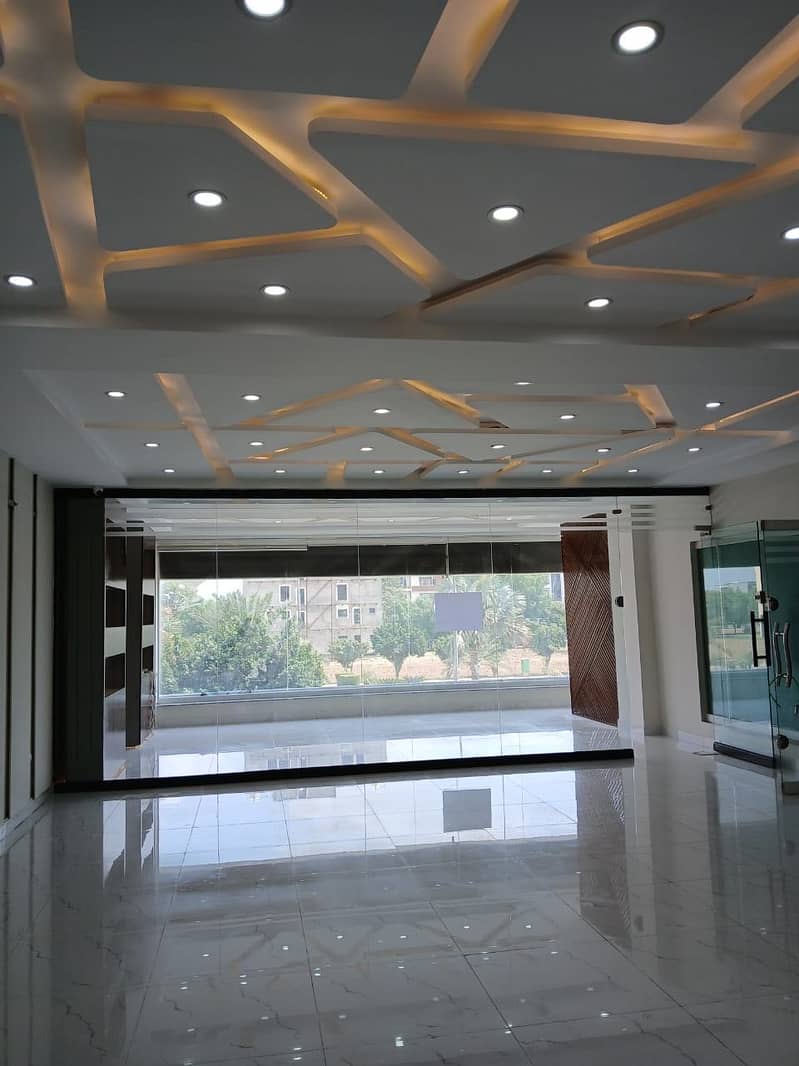 5 Marla Commercial 1stFloor For Rent Bahria Town Lahore 1