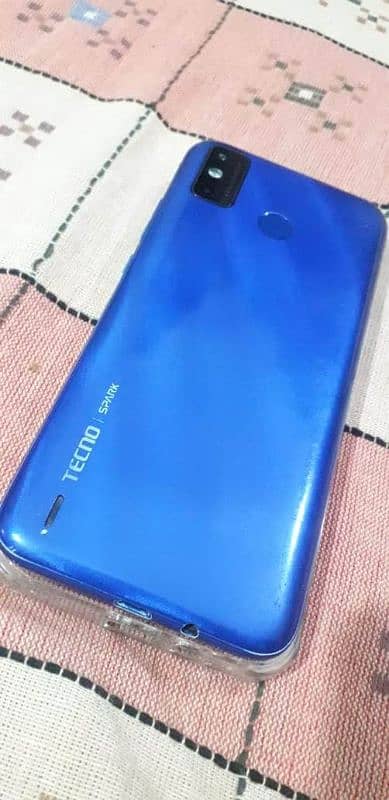 tecno spark 6 go  4/64 5