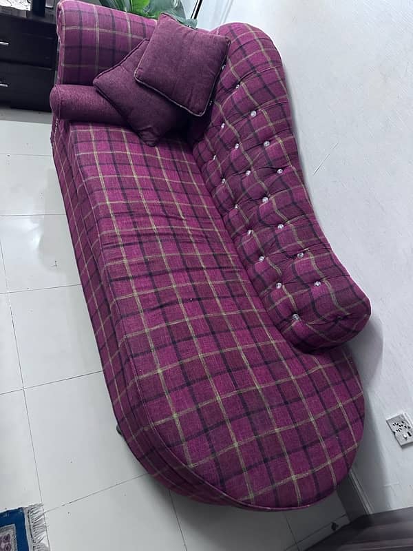 One year used deewan / Sofa / Good condition / Molty Foam 1