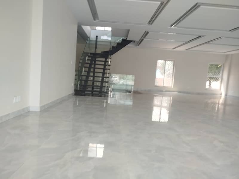 5 marla commercial First floor for rent 6