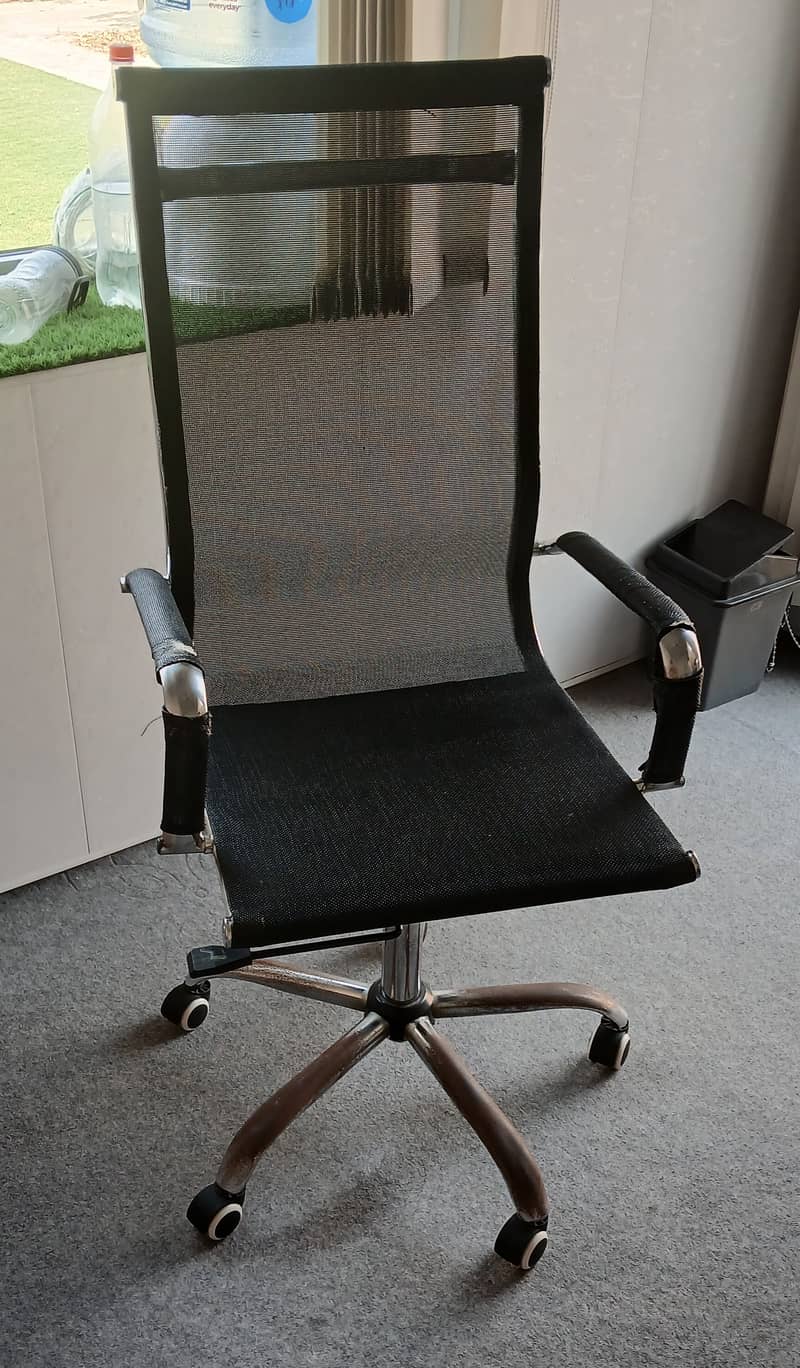 Office Chair: Imported Chinese Breathable chair for sale 0