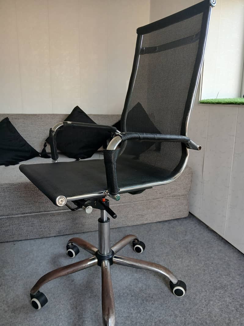 Office Chair: Imported Chinese Breathable chair for sale 1