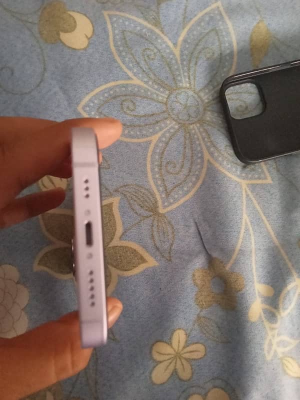 iphone 14 For sale only 2 months used 1