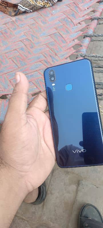 vivo y11 3/32 full box no repair original panel 1