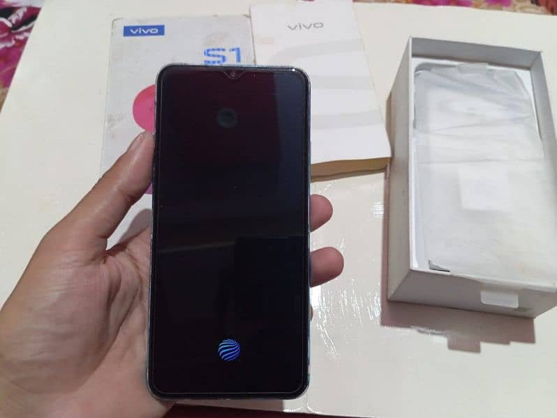 Vivo S1 4/128 with Box 0