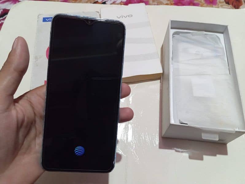 Vivo S1 4/128 with Box 14