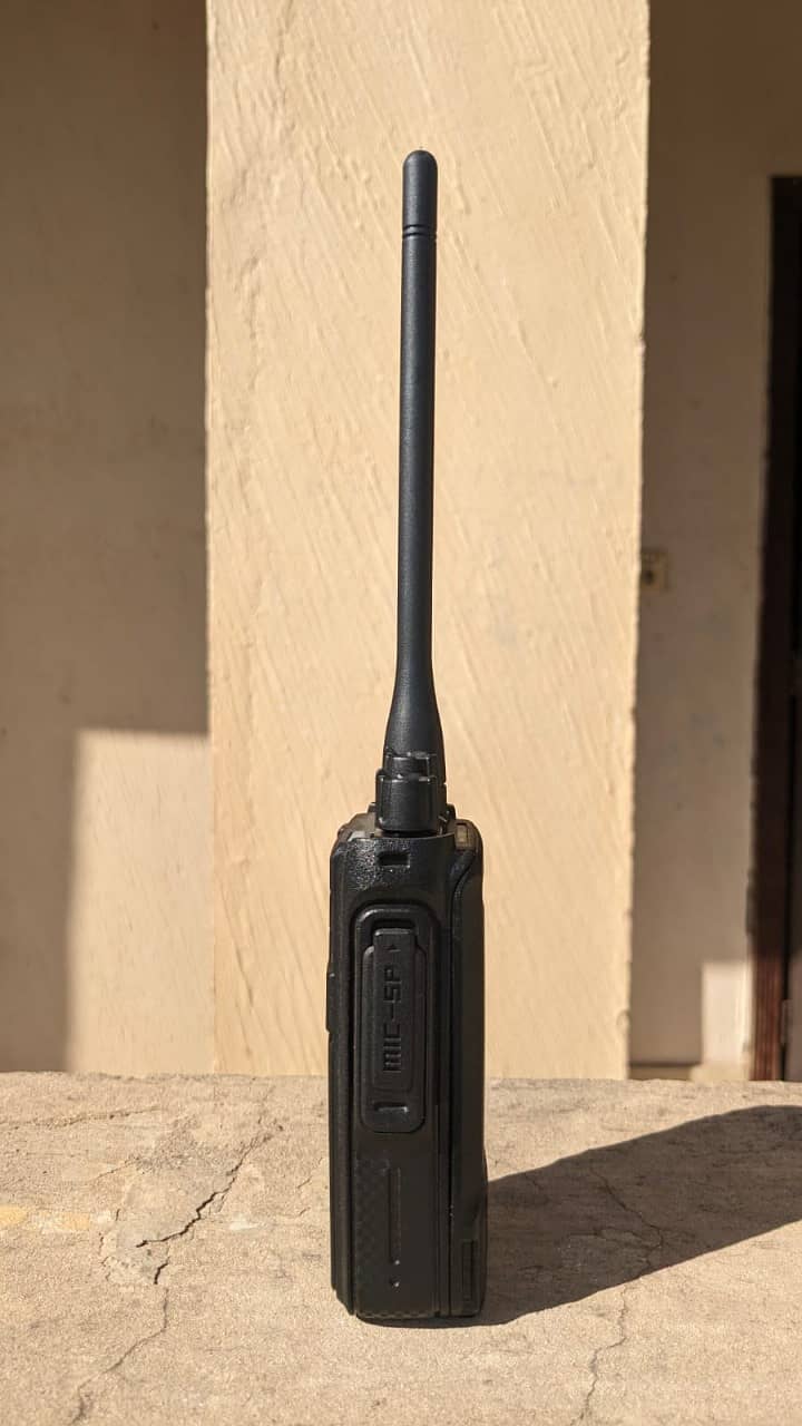 Walkie talkie ,Motorola, kenwood | Wirless Set |Motrola V168 pro 3