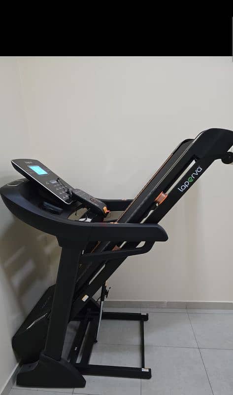 UAE imported Heavyduty Treadmill Available new Condition 150kg support 0