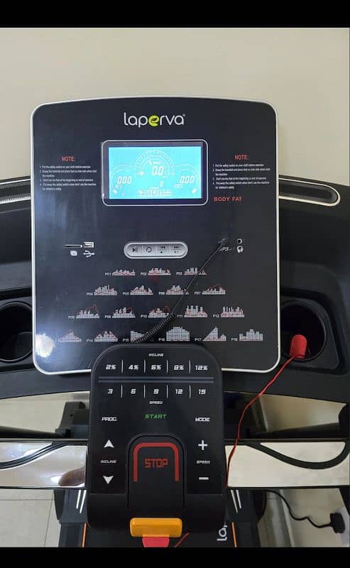 UAE imported Heavyduty Treadmill Available new Condition 150kg support 2