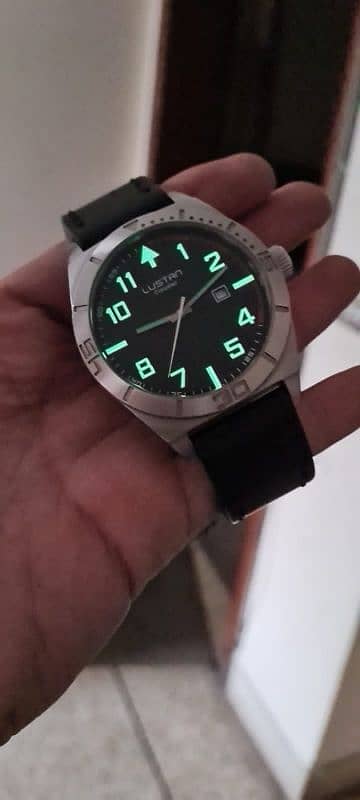 LUSTEN Cloudist Brand new  Automatic gents wrist watch 4