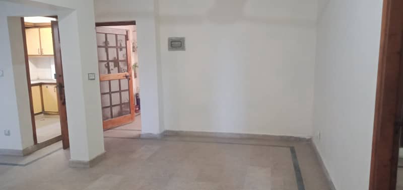 3 Bad Flats For Sale G15 Islamabad 4