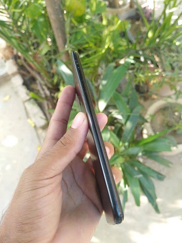 Iphone 7 plus (PTA approved) 3