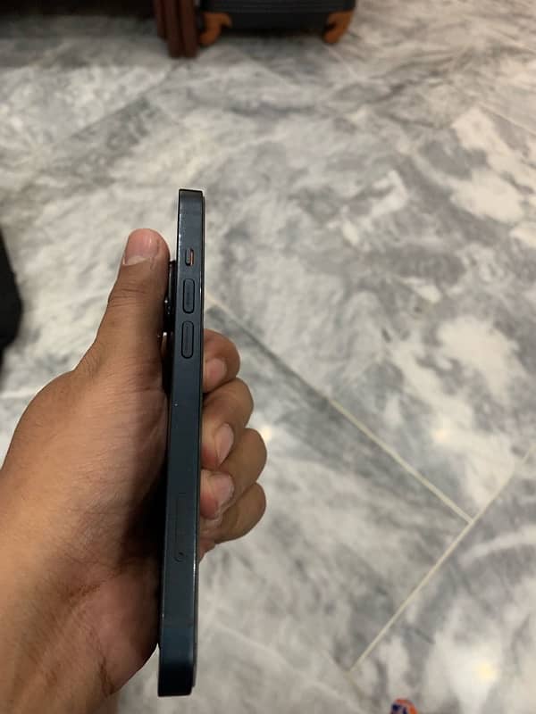 iPhone 14 | Non PTA | 128 GB | Midnight | 10/10 Condition 7