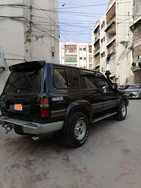 Toyota Land Cruiser 1994 VX Limited 4