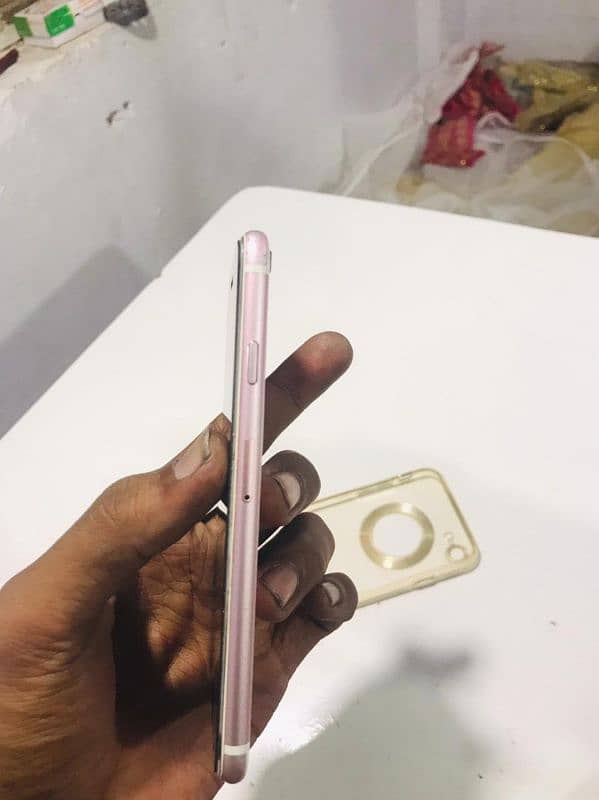 iPhone 6s 128gb my Whatsapp number 0344-58-51-215 5