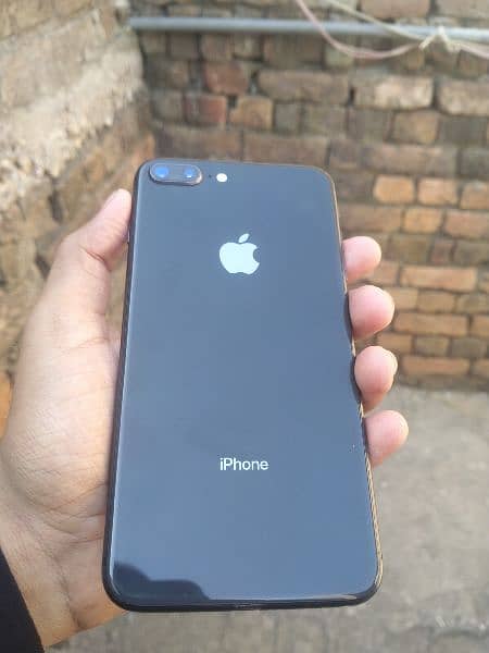 iphone 8 plus (non pta) 0