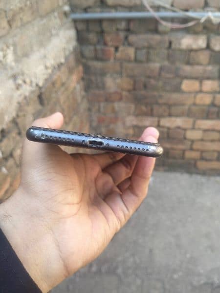 iphone 8 plus (non pta) 6