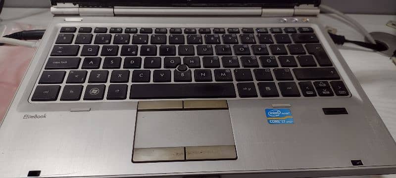 HP EliteBook 2560p 1