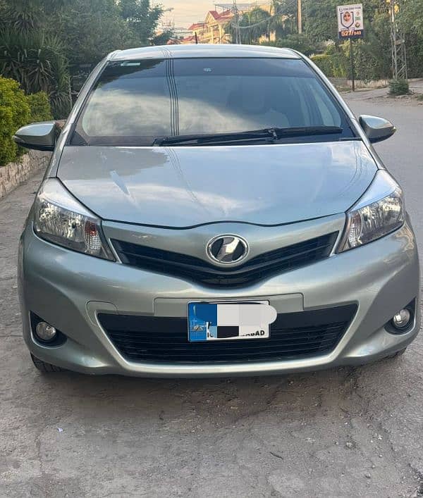 Toyota Vitz 2012 URGENT SALE 3