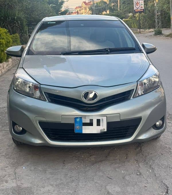 Toyota Vitz 2012 URGENT SALE 4